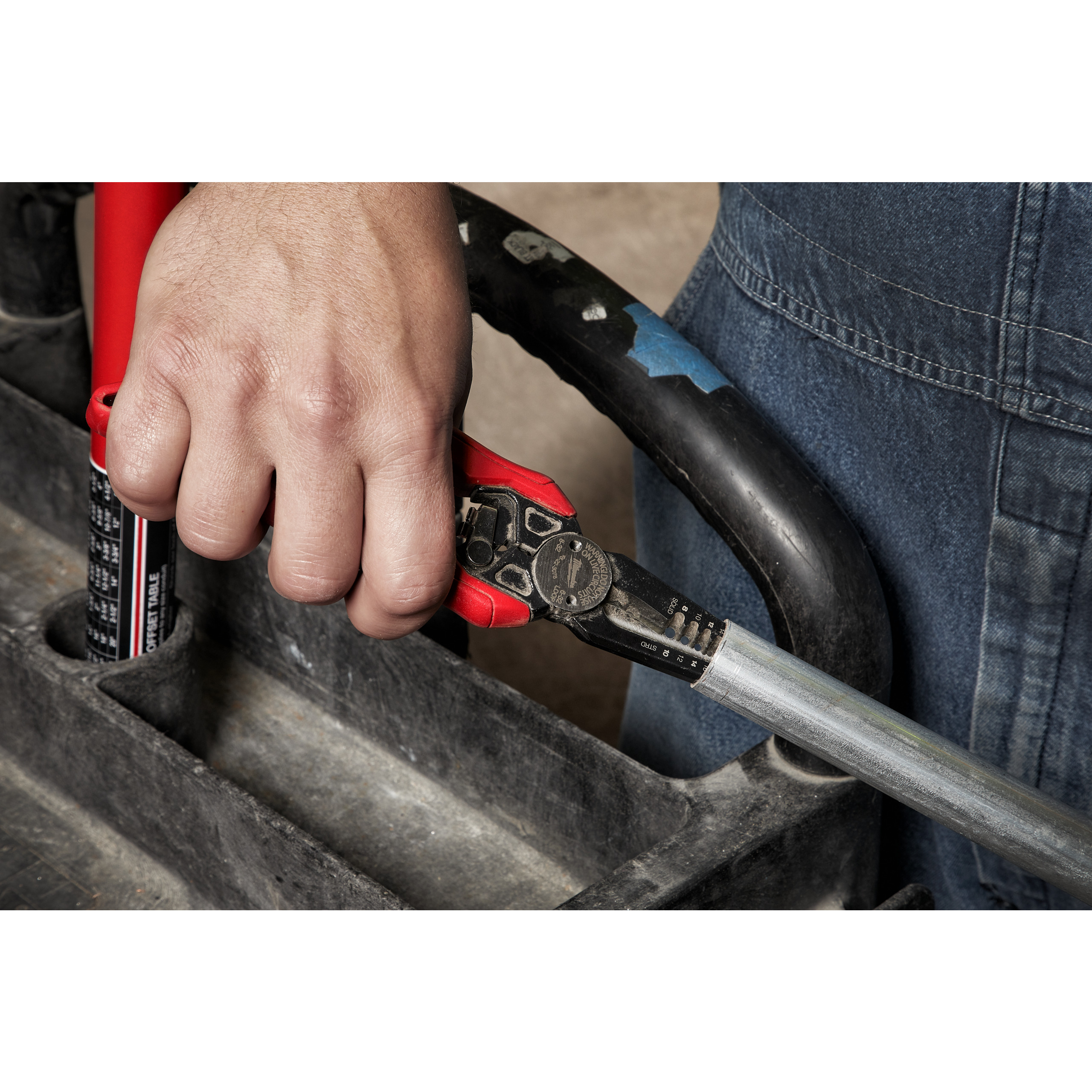 61S2qlMWh6L._AC_SX679_