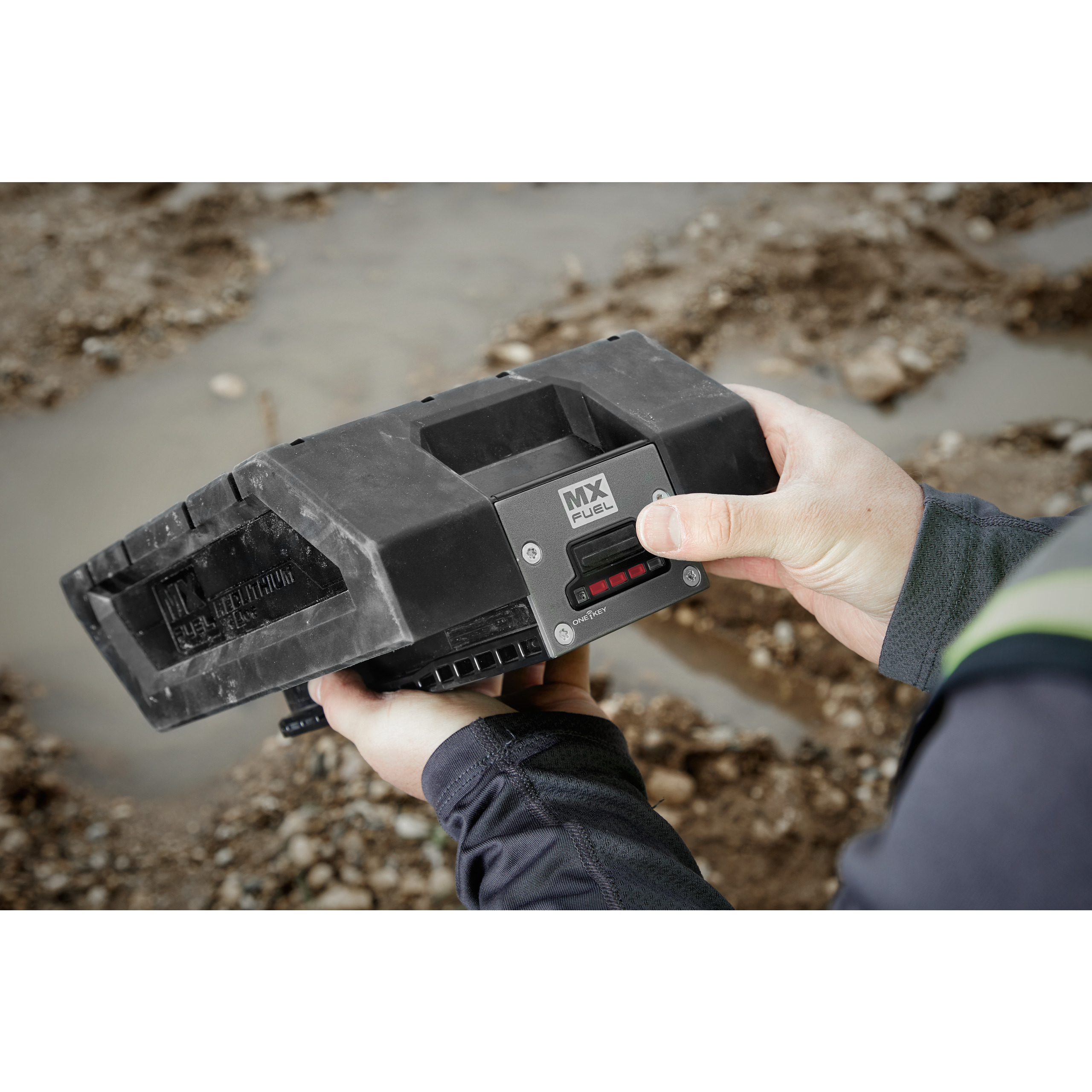 61S2qlMWh6L._AC_SX679_